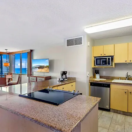 Kahana Beach Vacation Club Lahaina Room photo