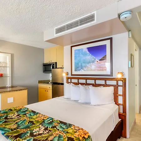 Kahana Beach Vacation Club Lahaina Exterior photo